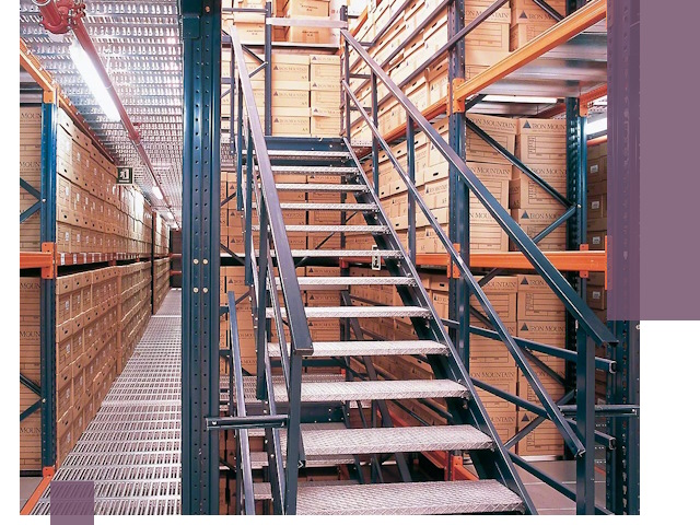 Лестницы складские прочные и безопасные под ключ в Зеленодольске