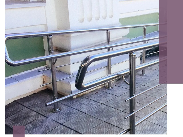 Ограждения пандусов из металла и нержавейки в Зеленодольске