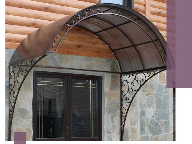 Арочные козырьки под ключ в Зеленодольске: изготовление и монтаж