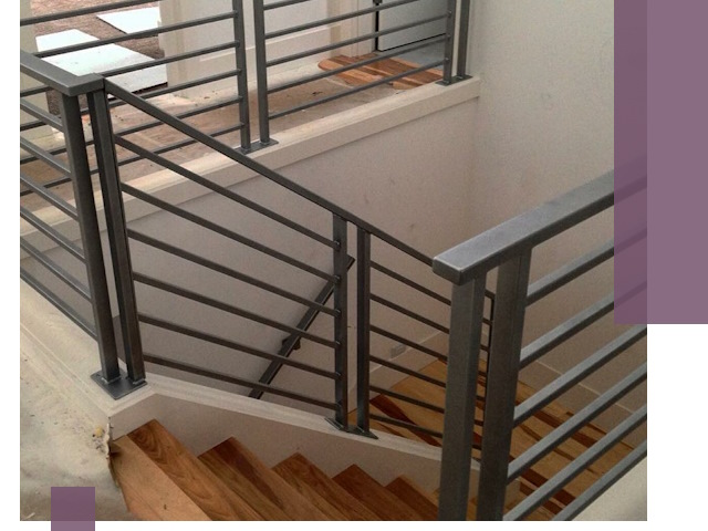 Изготовление поручней из металла и дерева в Зеленодольске