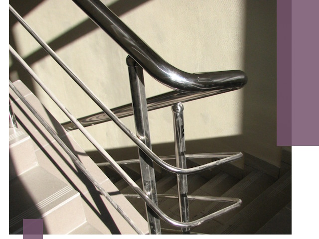 Поручни из нержавеющей стали под ключ в Зеленодольске